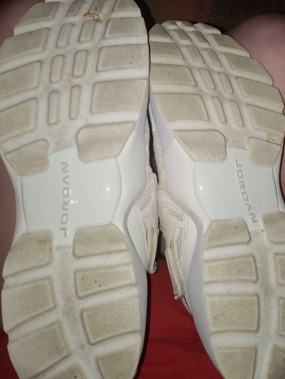 Mens Size 10 Air Jordan Trunner LX 'Triple White' - Picture 4 of 5